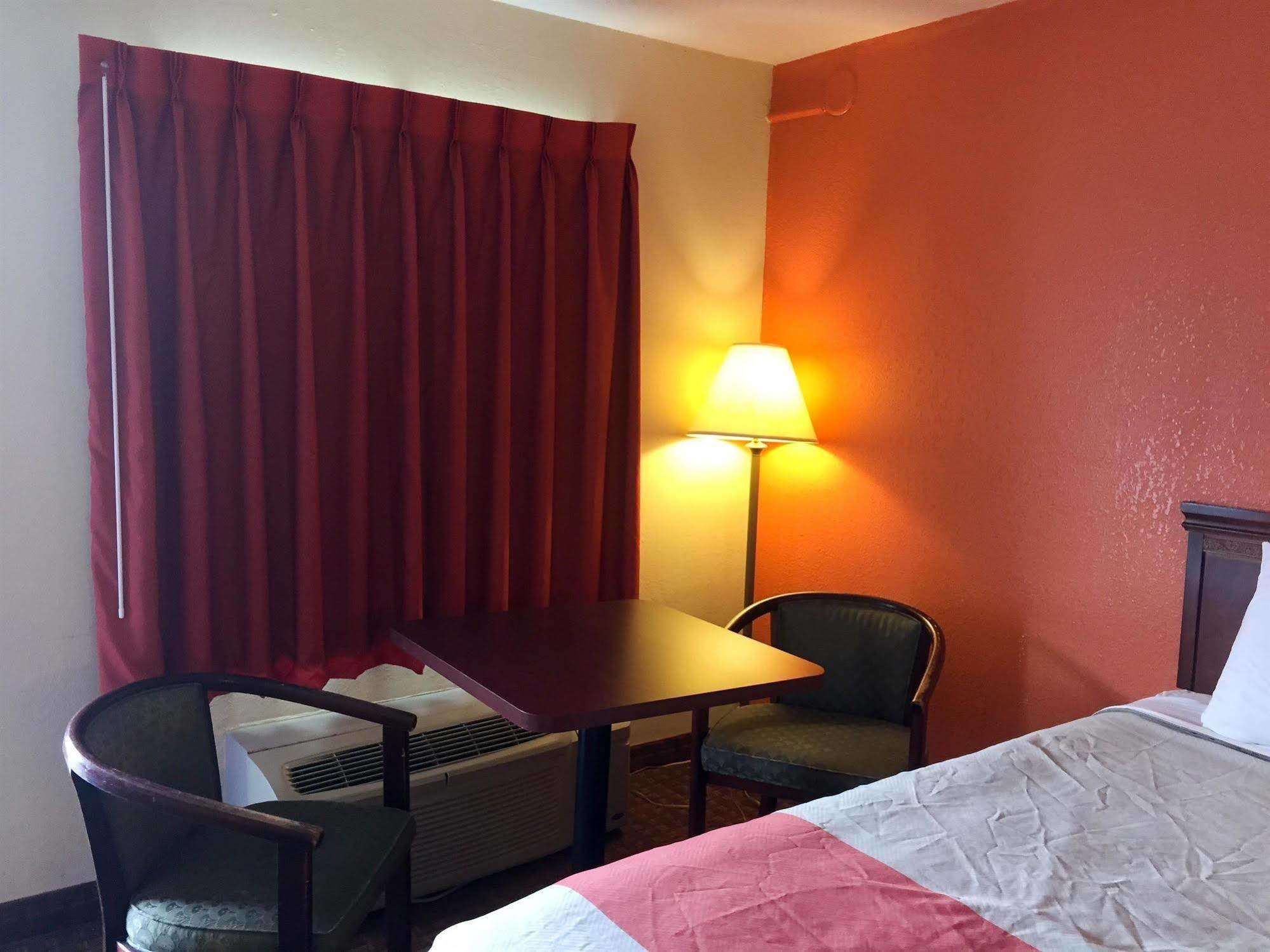 Motel 6-Opelika, Al Exterior photo
